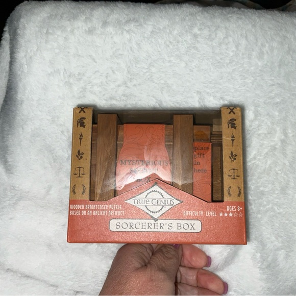 Project Genius Sorcerer's Box Wooden Brainteaser Puzzle BRAND NEW - Picture 9 of 16